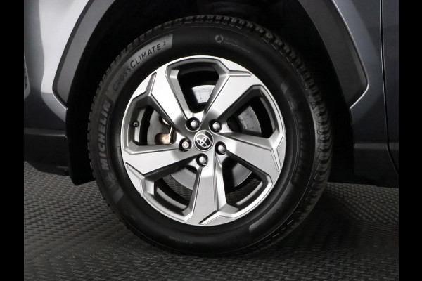 Toyota RAV4 2.5 Hybrid AWD Executive | 1650 KG trekgewicht | JBL Audio | Memory seats | 360° Camera | Stoelverwarming