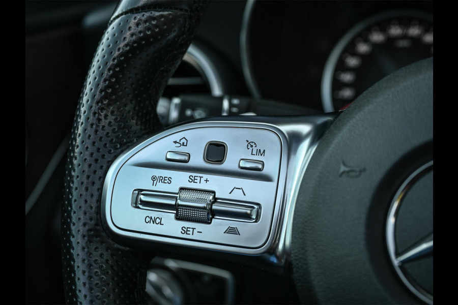 Mercedes-Benz C-Klasse Cabrio 200 Advantage Pack | AMG Line | Camera | Distronic | Stoel- Nekverwarming | Leder |