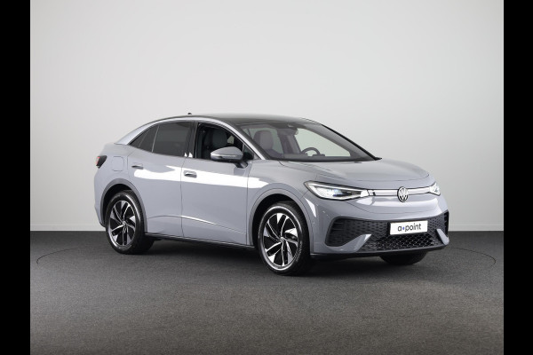 Volkswagen ID.5 Pro Business 77 kWh accu, 210 kW / 286 pk SUV Elek SOH 100% | 360 Camera | Led matrix | Navigatie | Elektrische Achterklep | Panoramdak | Stoelverwarming |