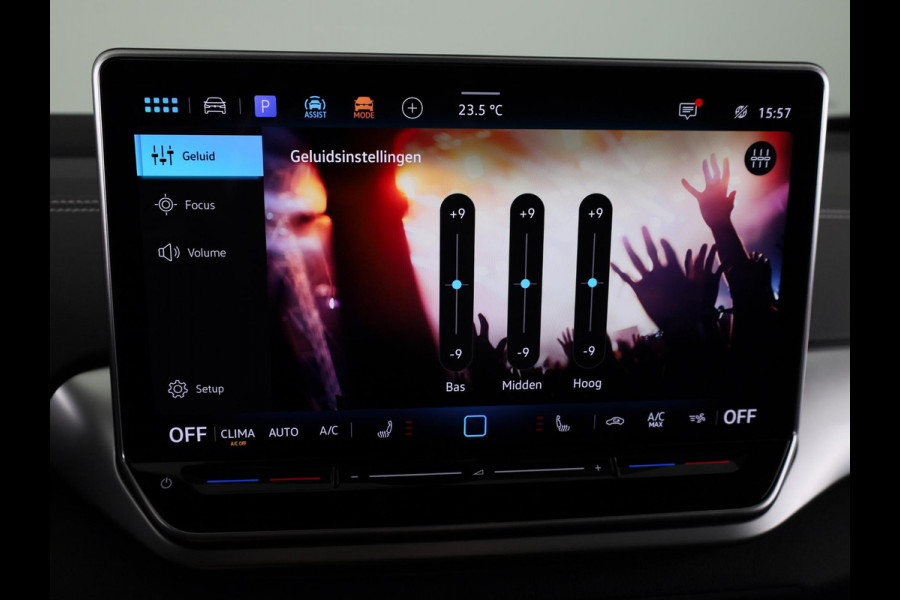 Volkswagen ID.5 Pro Business 77 kWh accu, 210 kW / 286 pk SUV Elek SOH 100% | 360 Camera | Led matrix | Navigatie | Elektrische Achterklep | Panoramdak | Stoelverwarming |