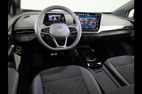Volkswagen ID.5 Pro Business 77 kWh accu, 210 kW / 286 pk SUV Elek SOH 100% | 360 Camera | Led matrix | Navigatie | Elektrische Achterklep | Panoramdak | Stoelverwarming |