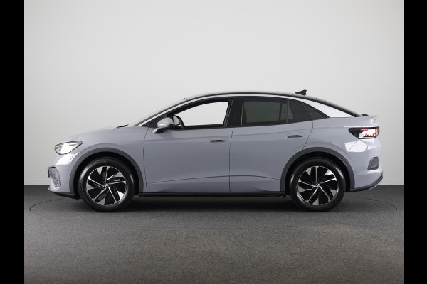 Volkswagen ID.5 Pro Business 77 kWh accu, 210 kW / 286 pk SUV Elek SOH 100% | 360 Camera | Led matrix | Navigatie | Elektrische Achterklep | Panoramdak | Stoelverwarming |