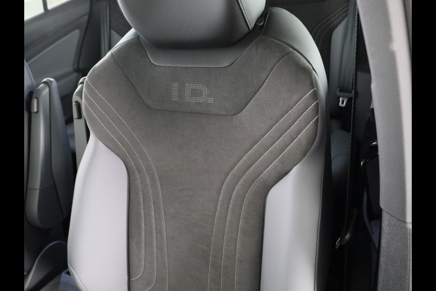 Volkswagen ID.5 Pro Business 77 kWh accu, 210 kW / 286 pk SUV Elek SOH 100% | 360 Camera | Led matrix | Navigatie | Elektrische Achterklep | Panoramdak | Stoelverwarming |