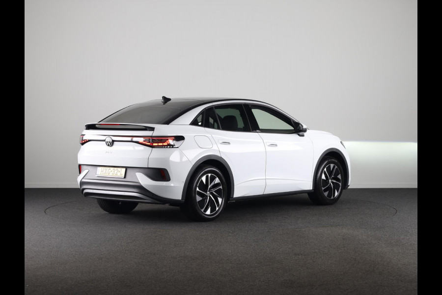 Volkswagen ID.5 Pro Business 77 kWh accu. 210 kW / 286 pk SUV Elek | 360 Camera | Led matrix | Navigatie | Elektrische Achterklep | Panoramdak | Stoelverwarming |