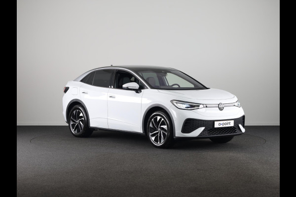 Volkswagen ID.5 Pro Business 77 kWh accu. 210 kW / 286 pk SUV Elek | 360 Camera | Led matrix | Navigatie | Elektrische Achterklep | Panoramdak | Stoelverwarming |