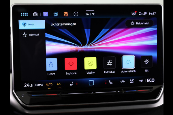 Volkswagen ID.5 Pro Business 77 kWh accu. 210 kW / 286 pk SUV Elek | 360 Camera | Led matrix | Navigatie | Elektrische Achterklep | Panoramdak | Stoelverwarming |