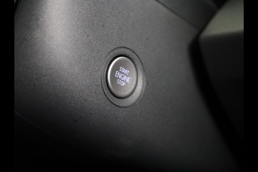 Volkswagen ID.5 Pro Business 77 kWh accu. 210 kW / 286 pk SUV Elek | 360 Camera | Led matrix | Navigatie | Elektrische Achterklep | Panoramdak | Stoelverwarming |