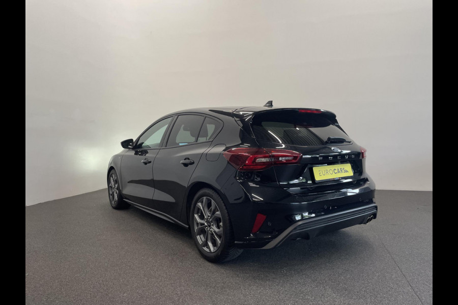 Ford Focus 1.0 EcoBoost Hybrid 155pk Automaat ST Line Navigatie Cruise Control Parkeer sensoren Lichtmetalen Velgen Extra Getint Glas