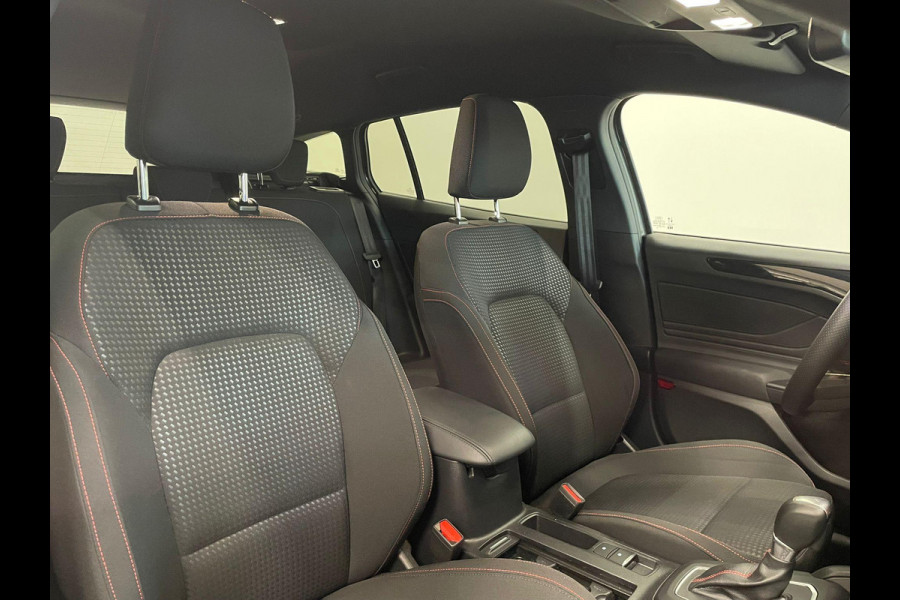 Ford Focus 1.0 EcoBoost Hybrid 155pk Automaat ST Line Navigatie Cruise Control Parkeer sensoren Lichtmetalen Velgen Extra Getint Glas