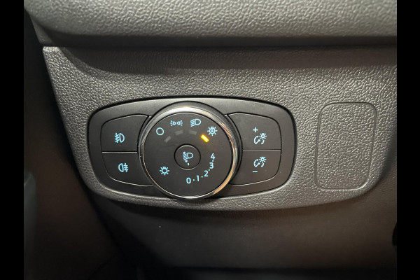 Ford Focus 1.0 EcoBoost Hybrid 155pk Automaat ST Line Navigatie Cruise Control Parkeer sensoren Lichtmetalen Velgen Extra Getint Glas
