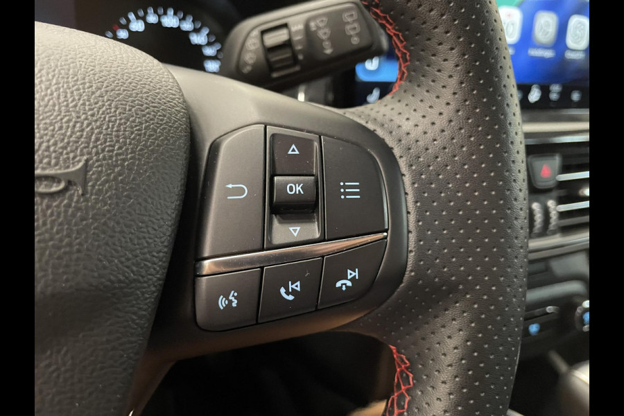 Ford Focus 1.0 EcoBoost Hybrid 155pk Automaat ST Line Navigatie Cruise Control Parkeer sensoren Lichtmetalen Velgen Extra Getint Glas