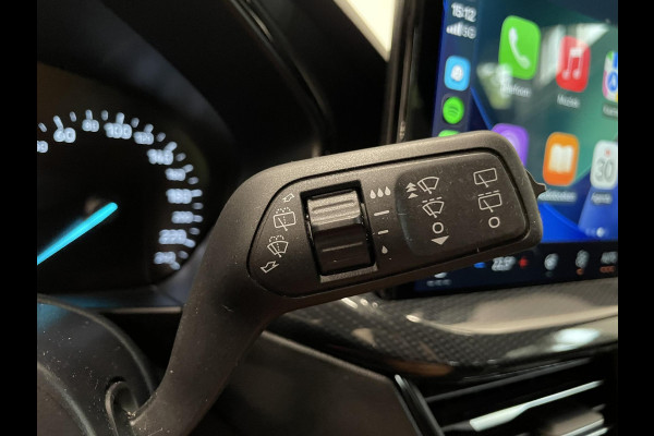Ford Focus 1.0 EcoBoost Hybrid 155pk Automaat ST Line Navigatie Cruise Control Parkeer sensoren Lichtmetalen Velgen Extra Getint Glas