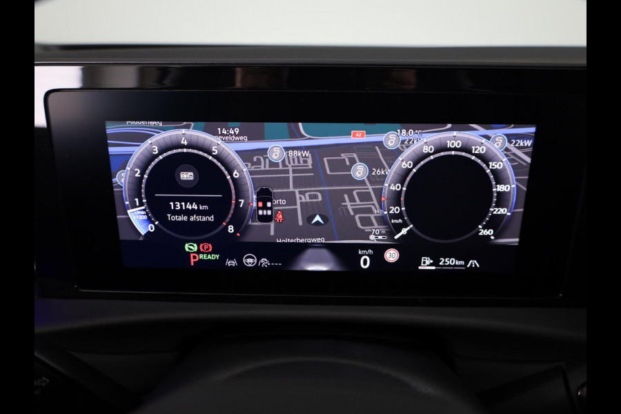 Volkswagen T-Roc 1.5 eTsi R-Line First Edition | 360 Camera | Black Style | Head-Up display | Led Matrix |