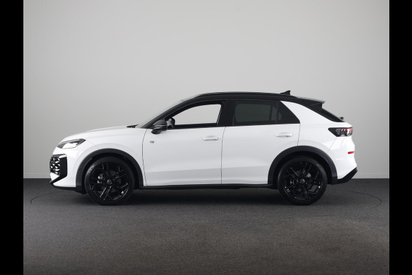 Volkswagen T-Roc 1.5 eTsi R-Line First Edition | 360 Camera | Black Style | Head-Up display | Led Matrix |