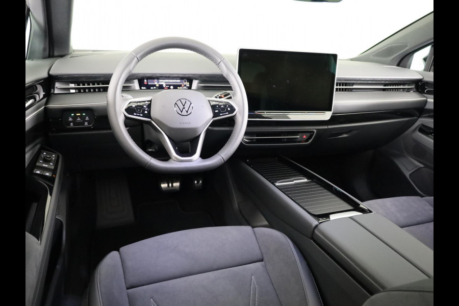 Volkswagen ID.7 Pro Business 77 kWh accu, 210 kW / 286 pk Limousin | Navigatie | Camera | Elektrische klep |
