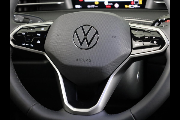 Volkswagen ID.7 Pro Business 77 kWh accu, 210 kW / 286 pk Limousin | Navigatie | Camera | Elektrische klep |