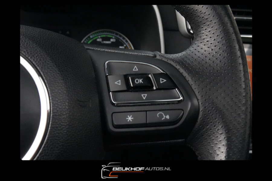 MG Mg Zs EV Luxury 45 kWh Panorama Leer Led Camera Soh89%