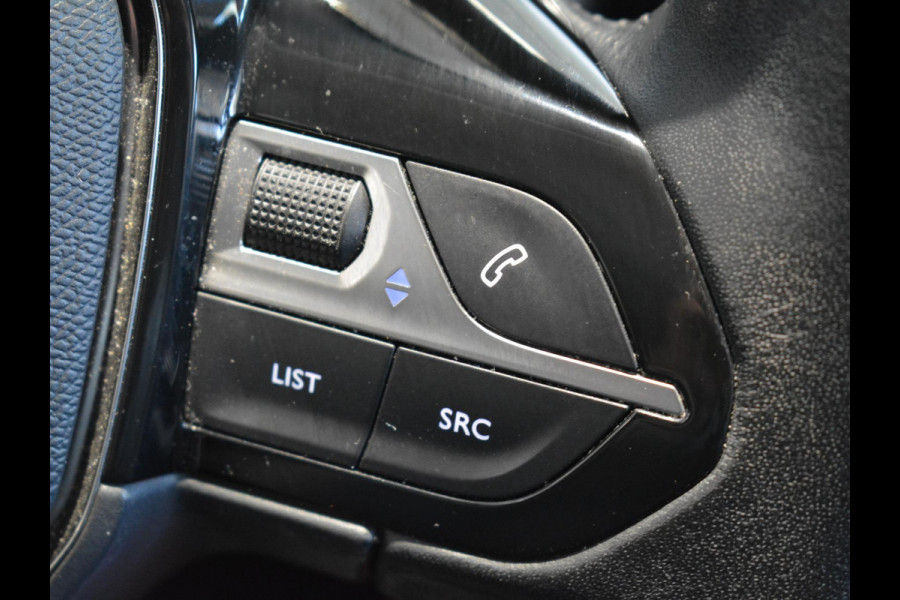 Peugeot 208 1.2 PureTech Allure Pack | 100pk | Navigatie | 3D i-Cockpit | Climate Control | Keyless Start & Entry |