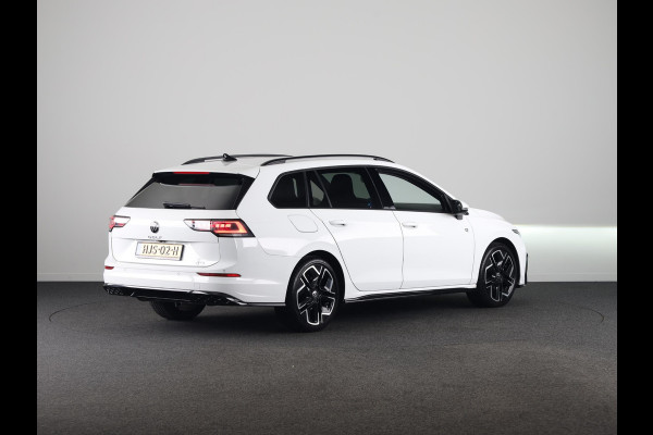 Volkswagen Golf variant R-Line-Edition 1.5 eTSI 116 pk Automaat (DSG) | Verlengde garantie | Navigatie | Parkeersensoren | Rondomzicht camera | Stoelverwarming | Matrix LED koplampen | R-Line |