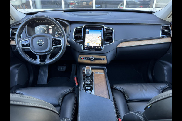 Volvo XC90 2.0 T8 Twin Engine AWD Inscription / 7 Persoons / Panoramadak / Luchtvering / Trekhaak / 20 Inch / Harman Kardon / Comfortstoelen / Stoelverwarming / Achteruitrijcamera / LED / Elektrisch Verstelbare Stoelen