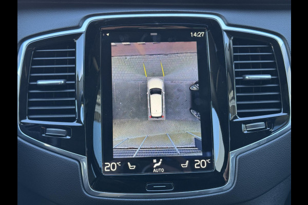 Volvo XC90 2.0 T8 Twin Engine AWD Inscription / 7 Persoons / Panoramadak / Luchtvering / Trekhaak / 20 Inch / Harman Kardon / Comfortstoelen / Stoelverwarming / Achteruitrijcamera / LED / Elektrisch Verstelbare Stoelen