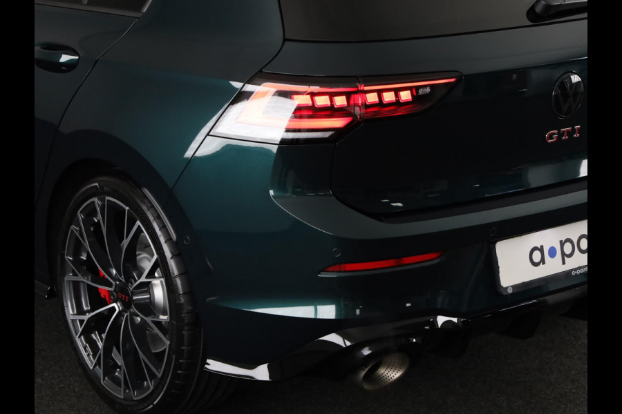 Volkswagen Golf 2.0 TSI GTI Clubsport Edition 50 325 PK | Full option | Panorama dak | Akrapovic | Harman Kardon | 19" Warmenau | Head Up Display | 360 graden camera | Verlengde garantie