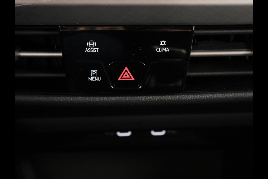 Volkswagen Golf variant Life Business 1.5 TSI 85 kW 116 pk | Verlengde garantie | Navigatie | Parkeersensoren | Adaptieve cruise control | Elektr. bestuurdersstoel met geheugen | Stoelverwarming |