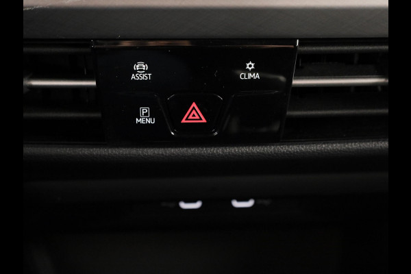 Volkswagen Golf variant Life Business 1.5 TSI 85 kW 116 pk | Verlengde garantie | Navigatie | Parkeersensoren | Adaptieve cruise control | Elektr. bestuurdersstoel met geheugen | Stoelverwarming |