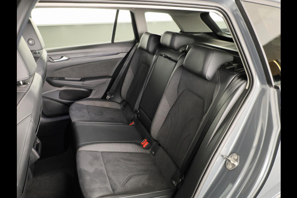Volkswagen Golf variant Life Business 1.5 TSI 85 kW 116 pk | Verlengde garantie | Navigatie | Parkeersensoren | Adaptieve cruise control | Elektr. bestuurdersstoel met geheugen | Stoelverwarming |