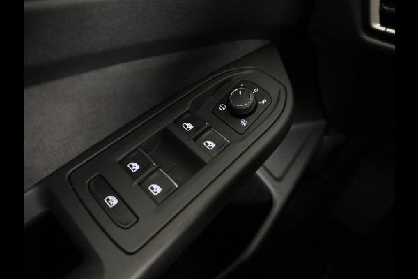 Volkswagen Golf variant Life Business 1.5 TSI 85 kW 116 pk | Verlengde garantie | Navigatie | Parkeersensoren | Adaptieve cruise control | Elektr. bestuurdersstoel met geheugen | Stoelverwarming |