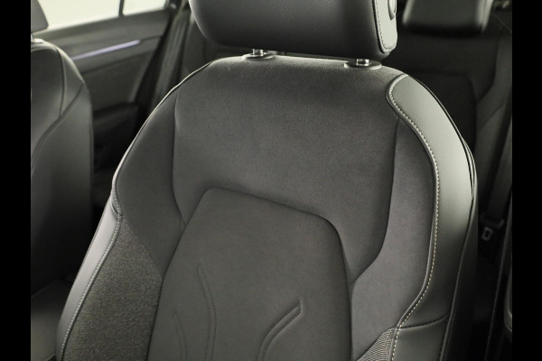 Volkswagen Golf variant Life Business 1.5 TSI 85 kW 116 pk | Verlengde garantie | Navigatie | Parkeersensoren | Adaptieve cruise control | Elektr. bestuurdersstoel met geheugen | Stoelverwarming |