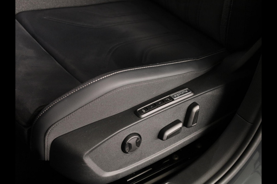 Volkswagen Golf variant Life Business 1.5 TSI 85 kW 116 pk | Verlengde garantie | Navigatie | Parkeersensoren | Adaptieve cruise control | Elektr. bestuurdersstoel met geheugen | Stoelverwarming |