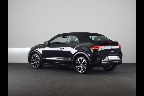 Volkswagen T-Roc Cabrio 1.5 TSI R-Line 150 pk Automaat (DSG) | Navigatie | Trekhaak (afneembaar) | Windscherm | Parkeersensoren (Park assist) | Achteruitrijcamera | Stoelverwarming | R-Line |
