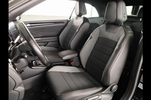 Volkswagen T-Roc Cabrio 1.5 TSI R-Line 150 pk Automaat (DSG) | Navigatie | Trekhaak (afneembaar) | Windscherm | Parkeersensoren (Park assist) | Achteruitrijcamera | Stoelverwarming | R-Line |