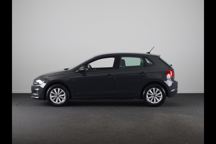Volkswagen Polo 1.0 TSI Comfortline 95 pk Automaat (DSG) | Navigatie | Parkeersensoren | Adaptieve cruise control |