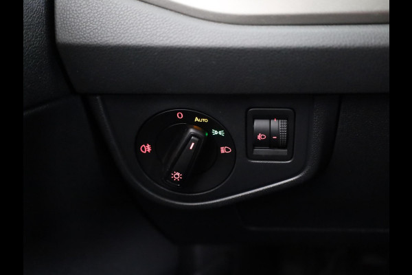 Volkswagen Polo 1.0 TSI Comfortline 95 pk Automaat (DSG) | Navigatie | Parkeersensoren | Adaptieve cruise control |