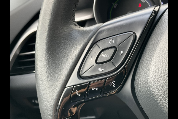 Toyota C-HR 1.8 Hybrid Carplay Camera Adapt.Cruise Hoge Zit DAB Business