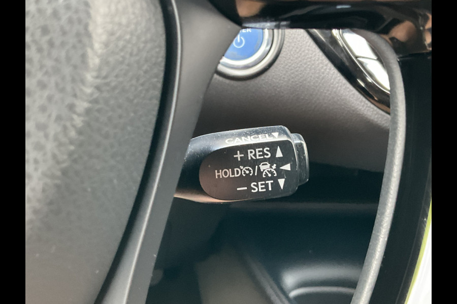 Toyota C-HR 1.8 Hybrid Carplay Camera Adapt.Cruise Hoge Zit DAB Business