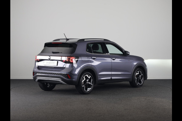 Volkswagen T-Cross 1.5 TSI R-Line 150pk DSG | Trekhaak | Navigatie | Parkeercamera | PDC