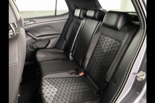 Volkswagen T-Cross 1.5 TSI R-Line 150pk DSG | Trekhaak | Navigatie | Parkeercamera | PDC