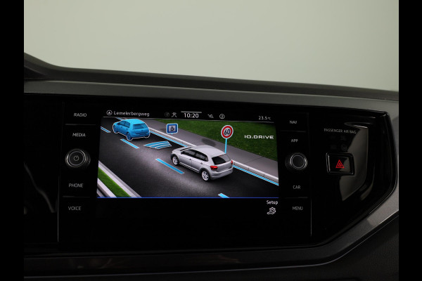 Volkswagen Polo 1.0 TSI Style 95 pk | Navigatie | Parkeersensoren | Autom. airco | Stoelverwarming | Apple Carplay/Android Auto |