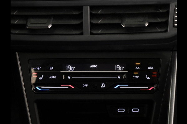 Volkswagen Polo 1.0 TSI Style 95 pk | Navigatie | Parkeersensoren | Autom. airco | Stoelverwarming | Apple Carplay/Android Auto |