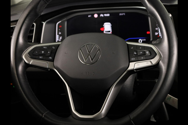 Volkswagen Polo 1.0 TSI Style 95 pk | Navigatie | Parkeersensoren | Autom. airco | Stoelverwarming | Apple Carplay/Android Auto |