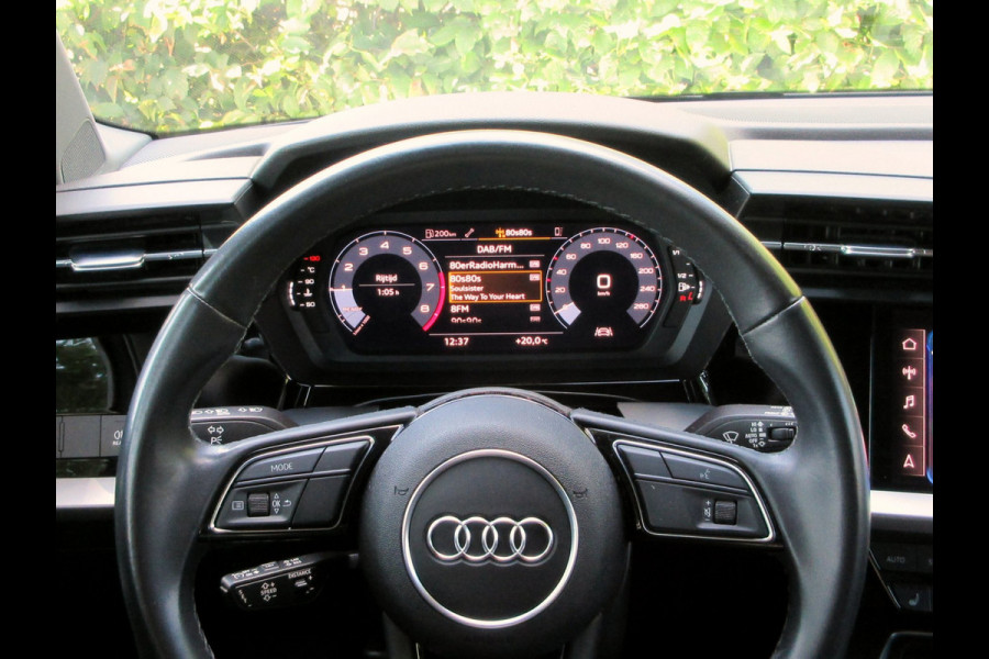 Audi A3 Sportback 30 TFSI Edition * Camera * Virt. cockpit * Carplay *