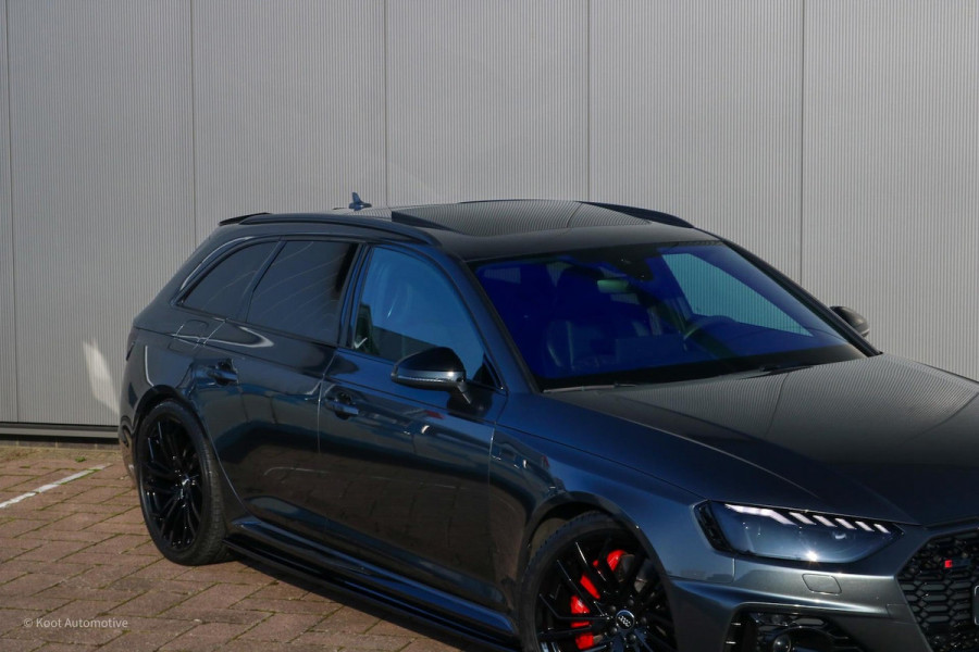 Audi RS4 Avant 2.9 TFSI Quattro | Stage 2 | Miltek | Pano | B&O | Matrix | Massage.