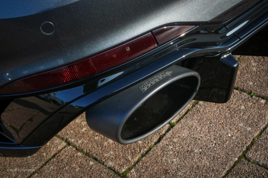 Audi RS4 Avant 2.9 TFSI Quattro | Stage 2 | Miltek | Pano | B&O | Matrix | Massage.