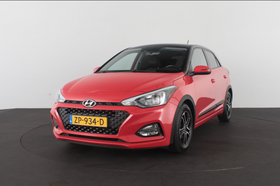 Hyundai i20 1.0 T-GDI Comfort > 110pk/Camera/Navi/Cruise control/15 inch/Zwart dak...