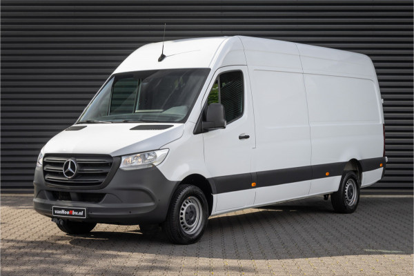 Mercedes-Benz Sprinter 317 L3H2 RWD Trekhaak - MBUX