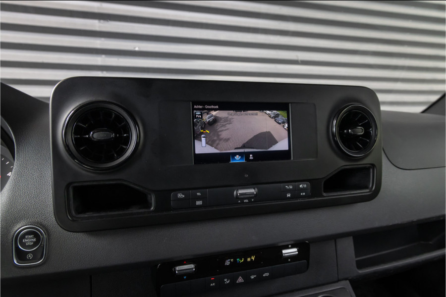 Mercedes-Benz Sprinter 317 L3H2 RWD Trekhaak - MBUX