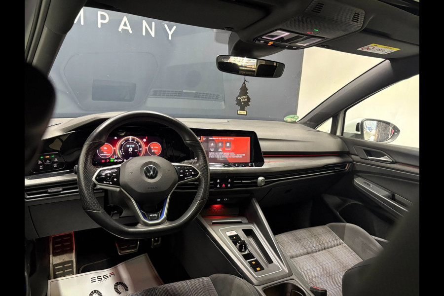 Volkswagen Golf 1.4 eHybrid GTE Pano Keyless Dodehoek Camera